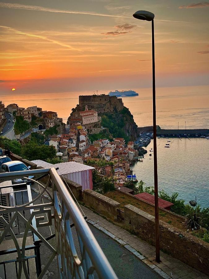 Willa Nel Blu Dipinto Di Blu Scilla Zewnętrze zdjęcie